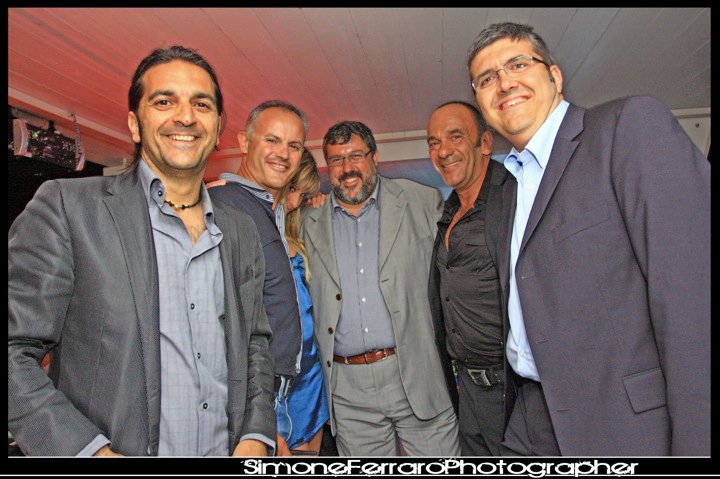 Angelo VAZZAREZZA con, alla sua sinistra, Walter NEGRO (foto da facebook)