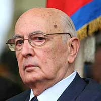 Giorgio Napolitano, presidente della Repubblica, garante di chi?