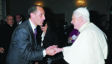 Profiti e Ratzinger durante la bufera della Tangentopoli genovese