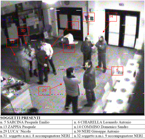 Uno dei fotogrammi dell'ambientale alla riunione dal Centro Falcone e Borsellino Uno dei fotogrammi dell'ambientale alla riunione dal Centro Falcone e Borsellino