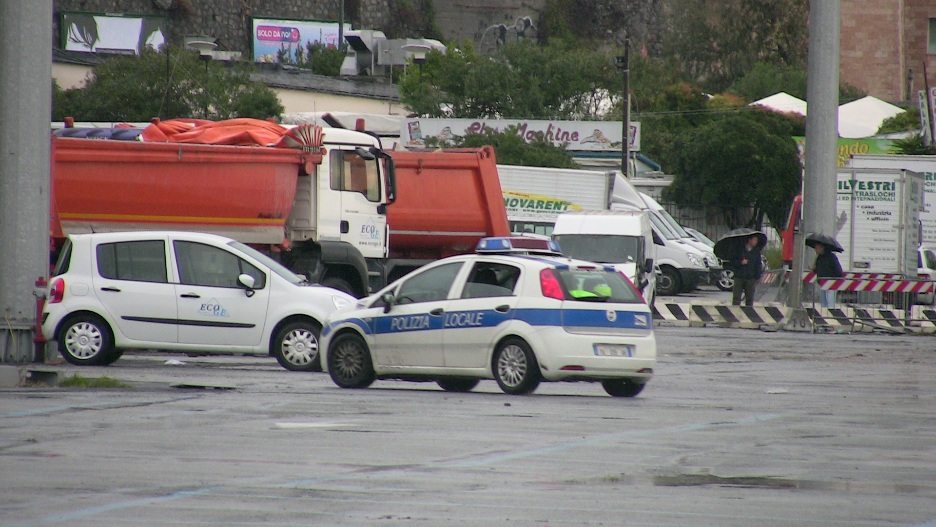 i mezzi ECO-GE in Piazzale Kennedy