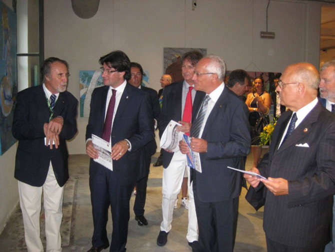 Al Lions il Prefetto Di Menna ed il Sindaco Strescino