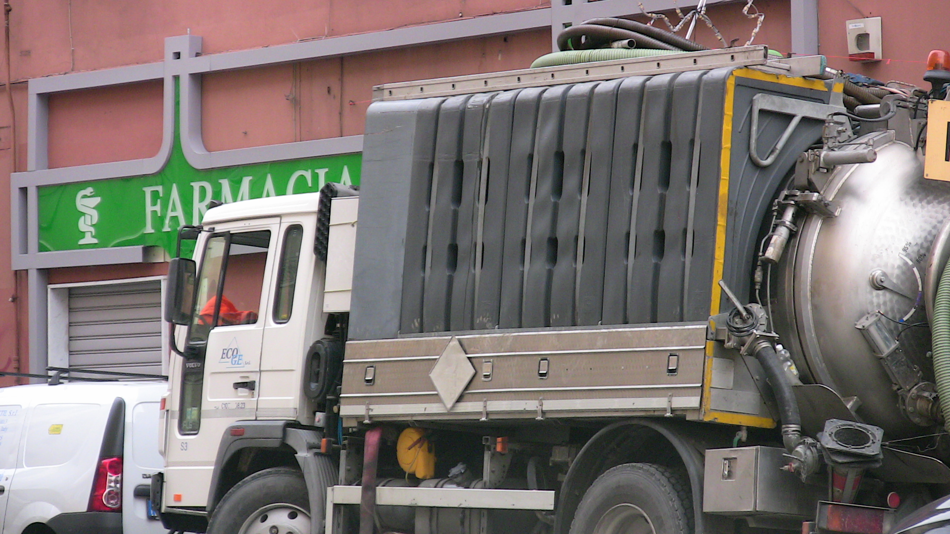 ECO-GE in via Fereggiano