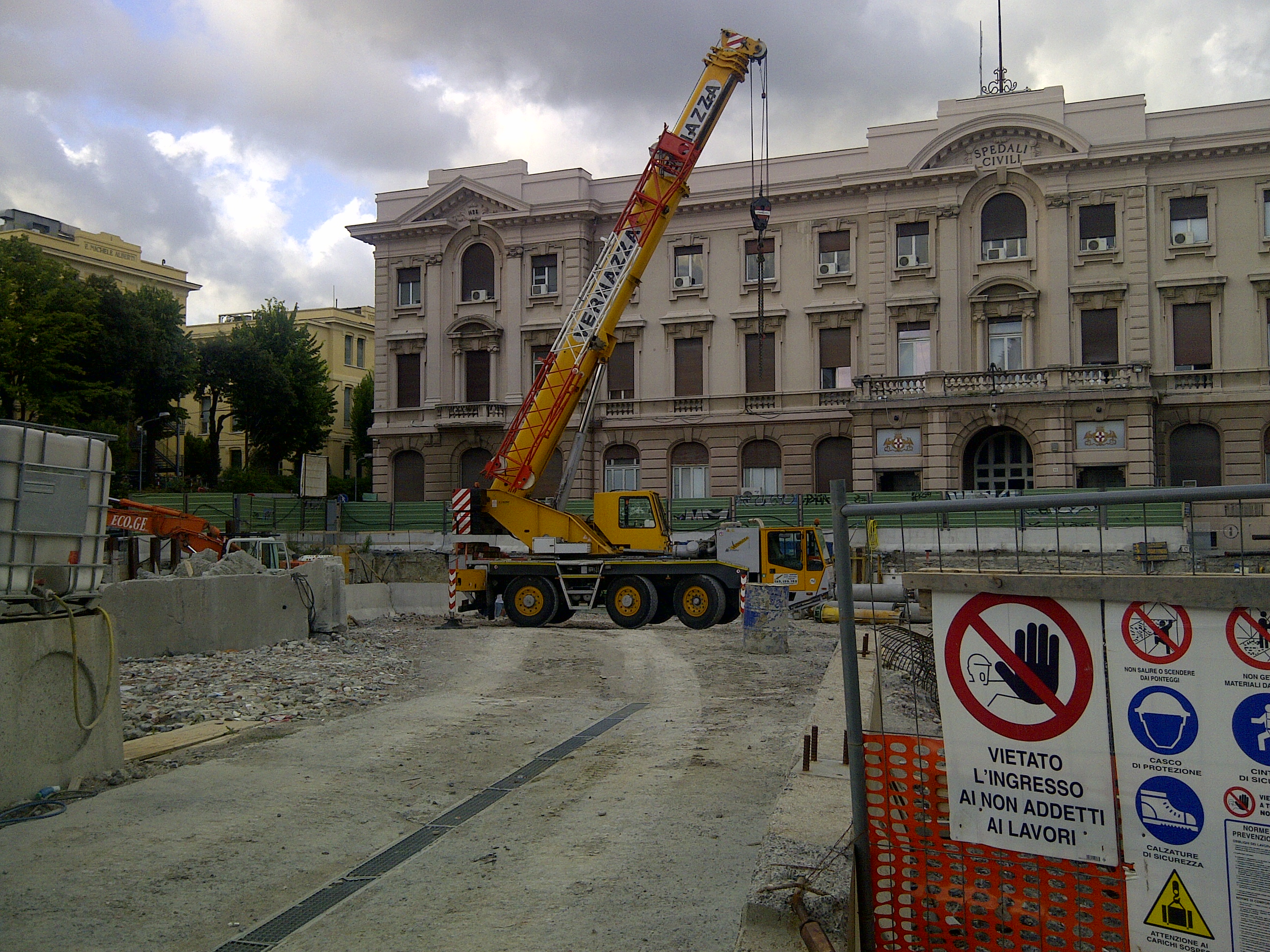 Il cantiere del park dell'Ospedale San Martino