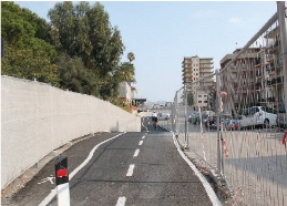 la pista in mezzo al cantiere