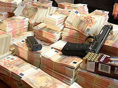 ABBISSO, usuraio in "libera uscita", tra Cosa Nostra e 'Ndrangheta