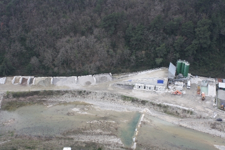 Andora, centro di betonaggio "nel" Merula
