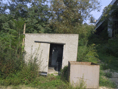 la baracca della "discarica dei veleni"